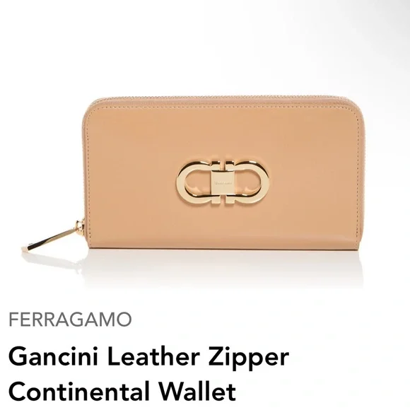 Salvatore Ferragamo Gancini Leather Zipper Continental Wallet. Light Camel. - Picture 3 of 13